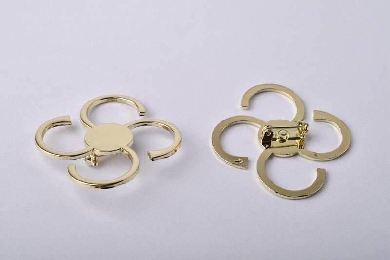 Clover Brooch Gold